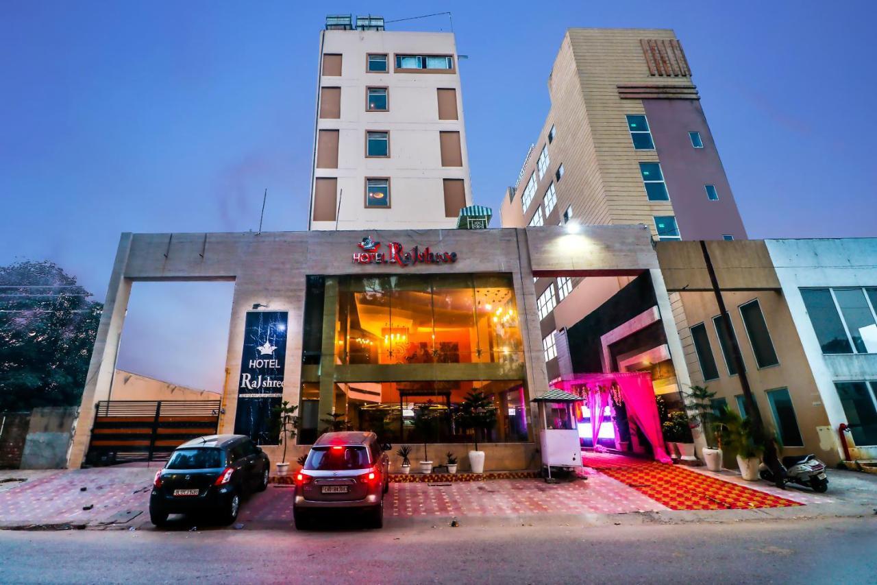 Hotel Rajshree & Spa Chandīgarh Eksteriør bilde